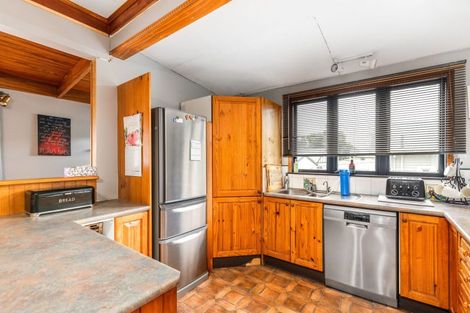 Photo of property in 46 Fitzroy Road, Fitzroy, New Plymouth, 4312