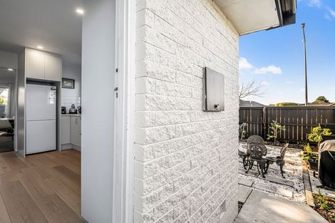 Photo of property in 1/649 Main North Road, Belfast, Christchurch, 8051