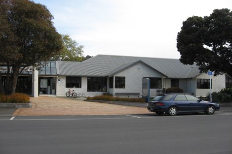 Photo of property in 320 Hardy Street, Nelson, 7010