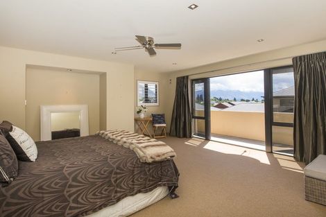 Photo of property in 44 Meadowstone Drive, Wanaka, 9305