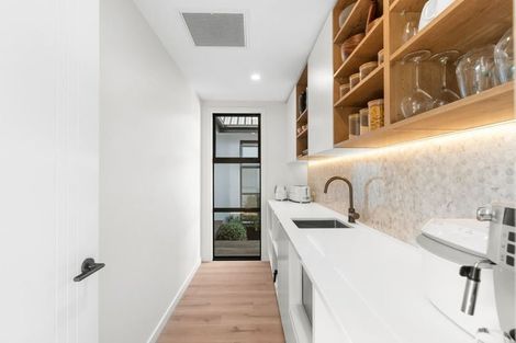 Photo of property in 9 Guardsman Place, Prebbleton, 7604