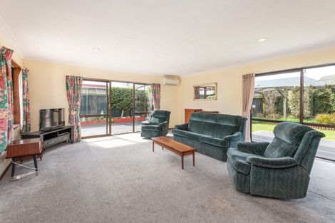 Photo of property in 3 Jacaranda Place, Parklands, Christchurch, 8083