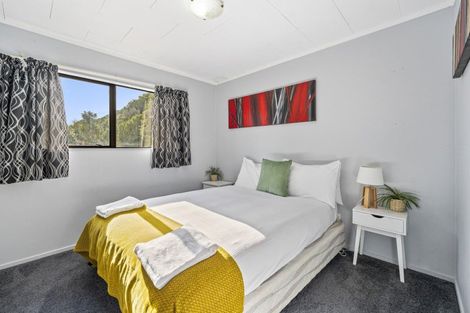 Photo of property in 16 Tangitu Street, Motuoapa, Turangi, 3382