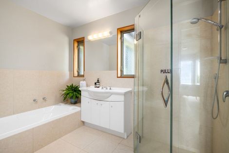 Photo of property in 345 Waitaha Road South, Welcome Bay, Tauranga, 3175