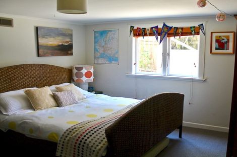 Photo of property in 8 Dundas Street, Seatoun, Wellington, 6022