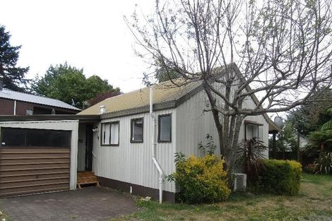 Photo of property in 7 Kereru Street, Two Mile Bay, Taupo, 3330
