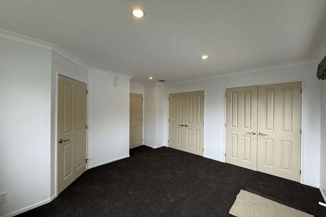 Photo of property in 40c Ruskin Road, Newlands, Wellington, 6037