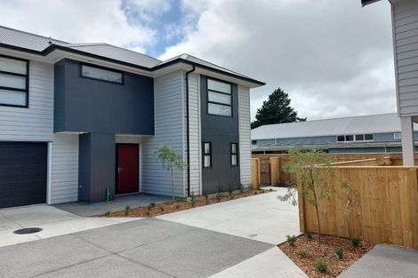 Photo of property in 18c Royal Street, Upper Hutt Central, Upper Hutt, 5018