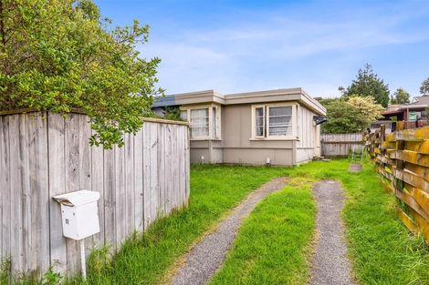 Photo of property in 17 Hurley Road, Paraparaumu Beach, Paraparaumu, 5032