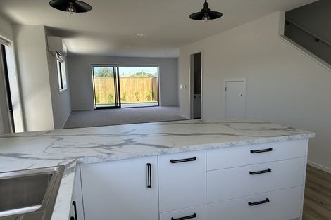 Photo of property in 11 Pipi Place, Levin, 5510