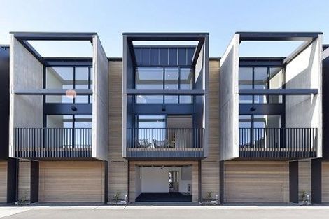 Photo of property in 3/25 Latimer Square, Christchurch Central, Christchurch, 8011