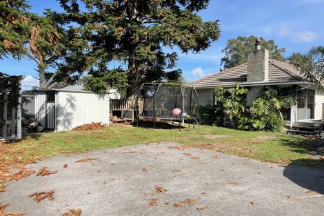 Photo of property in 28 Durham Street, Te Atatu Peninsula, Auckland, 0610