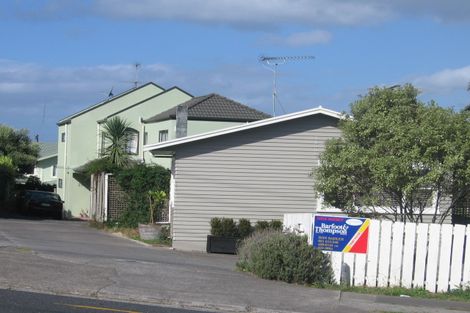 Photo of property in 1/23 Forrest Hill Road, Milford, Auckland, 0620