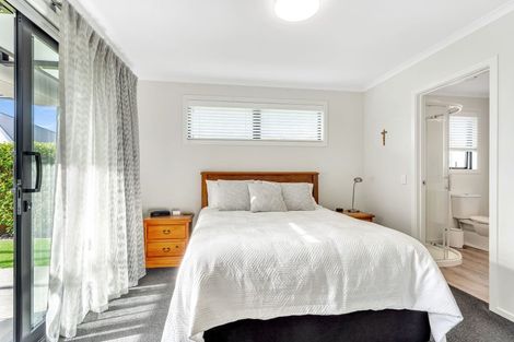 Photo of property in 15 Piwakawaka Drive, Stoke, Nelson, 7011
