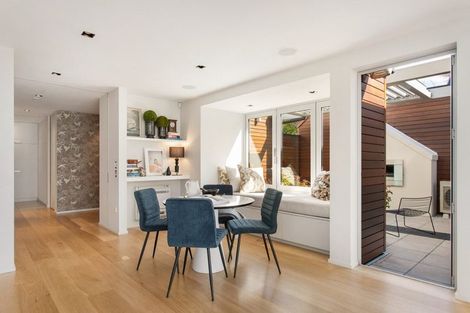 Photo of property in 23 Poynder Avenue, Merivale, Christchurch, 8014