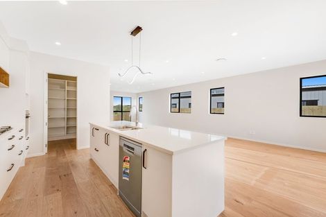 Photo of property in 3 Wagyu Lane, Karaka, 2580