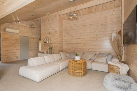 Photo of property in 33 Mccormick Place, Pauanui, Hikuai, 3579