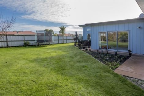 Photo of property in 54 Easton Way, Levin, 5510