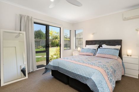 Photo of property in 5 Carlsberg Place, Papamoa Beach, Papamoa, 3118