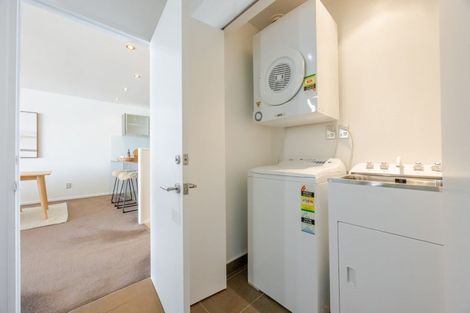 Photo of property in 407/7 Humber Street, Pandora, Napier, 4110