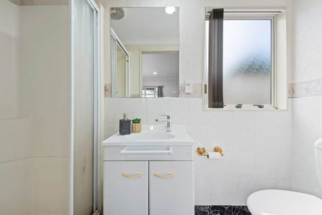 Photo of property in 2/35 Jellicoe Road, Manurewa, Auckland, 2102