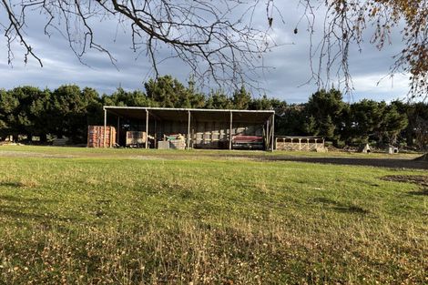 Photo of property in 16 Bay Road, Purakaunui, 9081