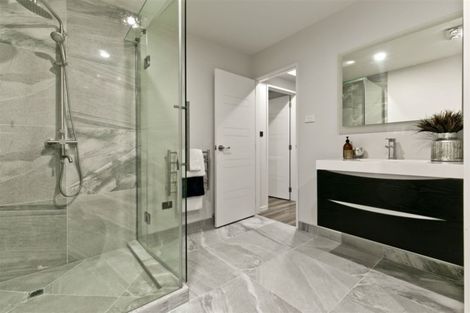 Photo of property in 8 Harvest Avenue, Orewa, 0931