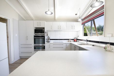 Photo of property in 1/10 Avondale Road, Taradale, Napier, 4112