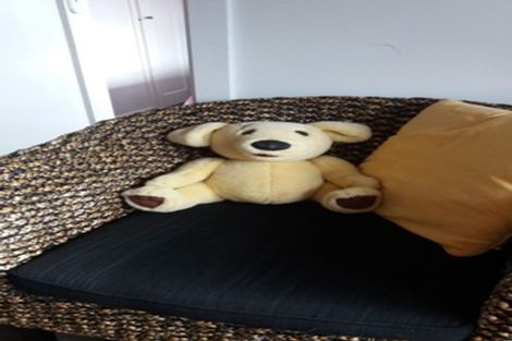 Photo of property in 51 Pembroke Road, Northland, Wellington, 6012