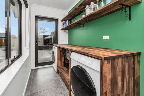 Photo of property in 6b Heritage Close, Rolleston, 7614