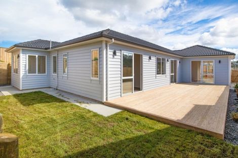 Photo of property in 8 Franheim Crescent, Orewa, 0931