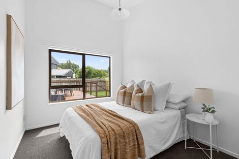 Photo of property in 9 Toop Street, Havelock North, 4130