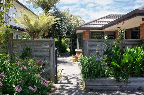 Photo of property in 6 Nimmo Avenue, Waikanae, 5036