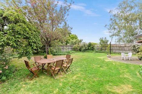 Photo of property in 5 Penlington Place, Havelock North, 4130