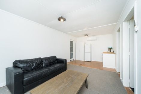 Photo of property in 17 Alexander Street, Awapuni, Palmerston North, 4412