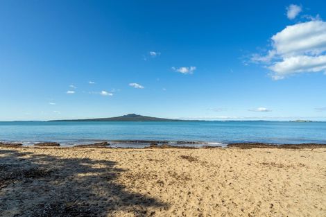 Photo of property in 6/103 Vauxhall Road, Narrow Neck, Auckland, 0624