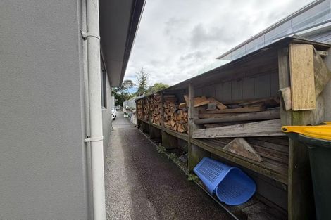 Photo of property in 133a Redoubt Road, Goodwood Heights, Auckland, 2105