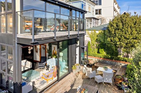 Photo of property in 68 Brougham Street, Mount Victoria, Wellington, 6011