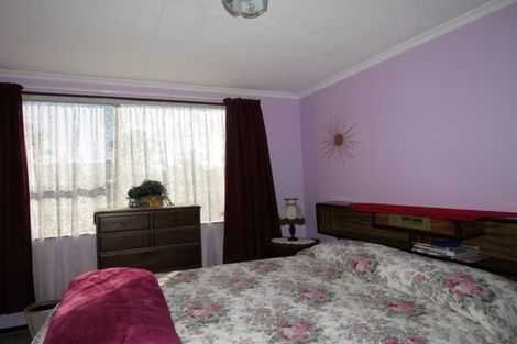 Photo of property in 3 Romilly Street, Westport, 7825