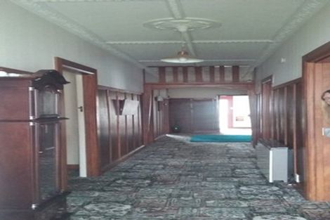 Photo of property in 17 Shamrock Street, Takaro, Palmerston North, 4412