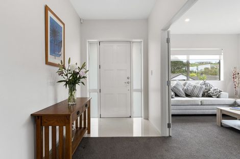 Photo of property in 2 Orion Way, Welcome Bay, Tauranga, 3112