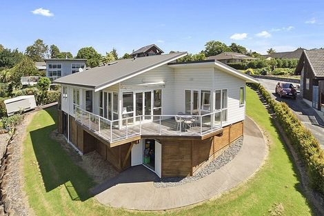 Photo of property in 54 Riverview Road, Kerikeri, 0230