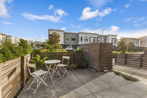 Photo of property in 9a Ian Morrison Road, Hobsonville, Auckland, 0616