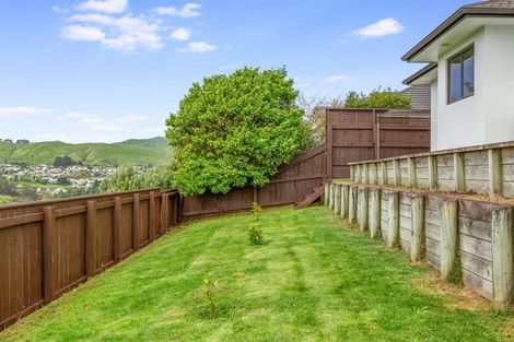 Photo of property in 17 Tongariro Drive, Aotea, Porirua, 5024