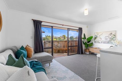 Photo of property in 21a Arawata Avenue, Welcome Bay, Tauranga, 3112