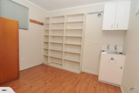 Photo of property in 56 Oxford Terrace, Epuni, Lower Hutt, 5011