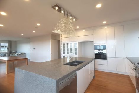 Photo of property in 1004a East Coast Road, Northcross, Auckland, 0630