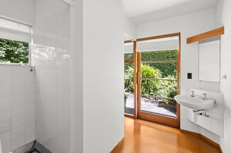 Photo of property in 35 Greenwood Road, Havelock North, 4130