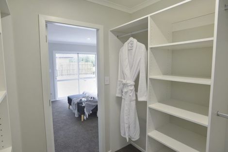 Photo of property in 60 Feist Street, Carterton, 5713