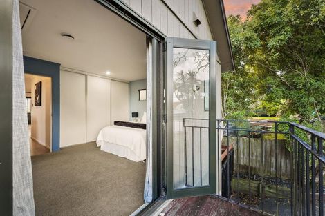 Photo of property in 123b Colwill Road, Massey, Auckland, 0614